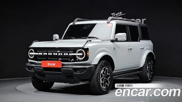 FORD BRONCO 2023 — 30 181 км, светло-серебристый, Корея — под ключ — фото 11
