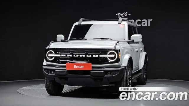 FORD BRONCO 2023 — 30 181 км, светло-серебристый, Корея — под ключ — фото 3