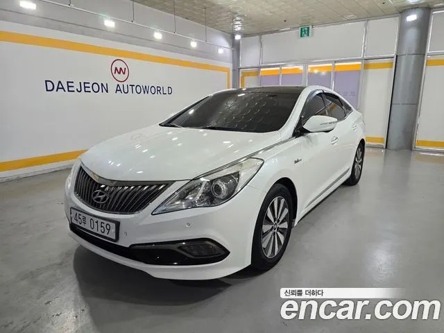 HYUNDAI GRANDEUR HYBRID HG 2017