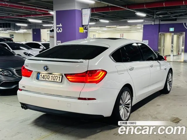 BMW 5 SERIES GT 2016 — 155 764 км, белый, Корея — под ключ — фото 4