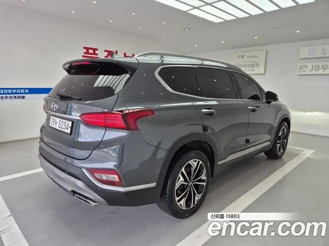 HYUNDAI SANTA FE 2019 — 96 884 км, серый, Корея — под ключ — фото 4