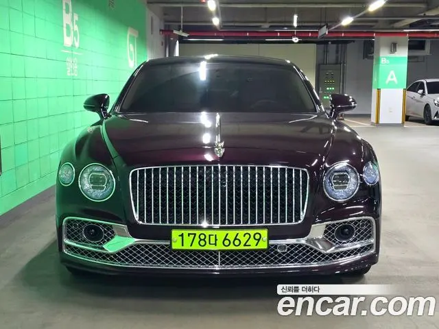 BENTLEY FLYING SPUR 2024 — 9 000 км, бордовый, Корея — под ключ — фото 2