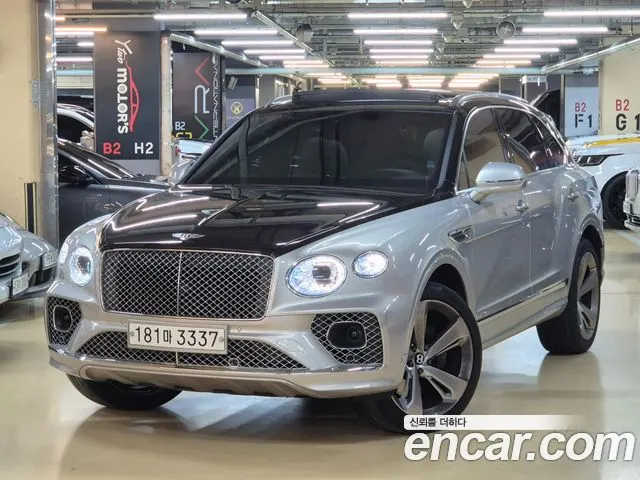 BENTLEY BENTAYGA 2023 — 42 864 км, коричневый, Корея — под ключ — фото 12