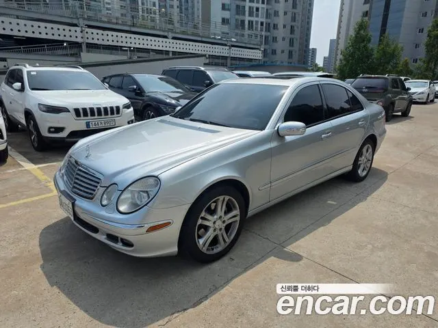 MERCEDES-BENZ E-CLASS W211 2006 — 122 700 км, серебристый, Корея — под ключ — фото 11