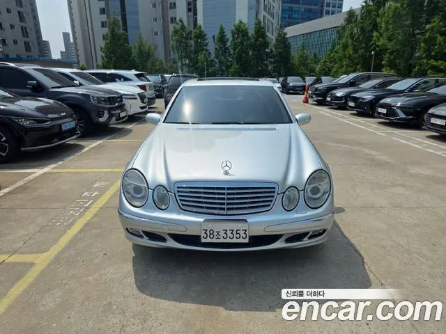 MERCEDES-BENZ E-CLASS W211 2006 — 122 700 км, серебристый, Корея — под ключ — фото 3