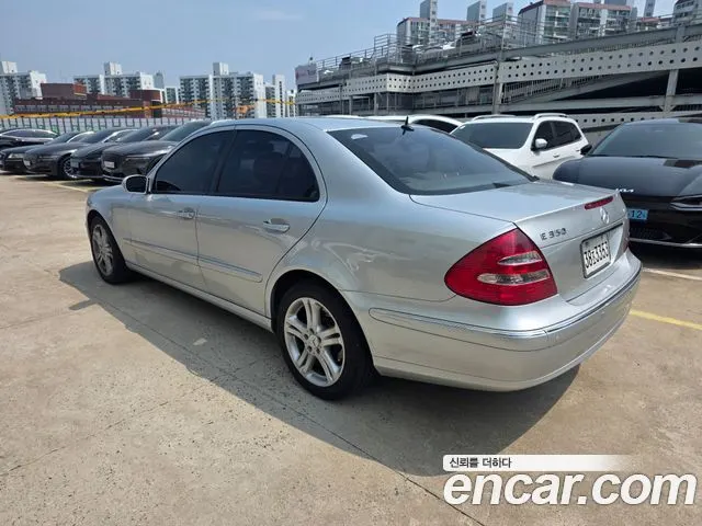 MERCEDES-BENZ E-CLASS W211 2006 — 122 700 км, серебристый, Корея — под ключ — фото 6