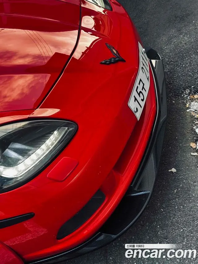 CHEVROLET CORVETTE 2012 — 120 000 км, красный, Корея — под ключ — фото 1