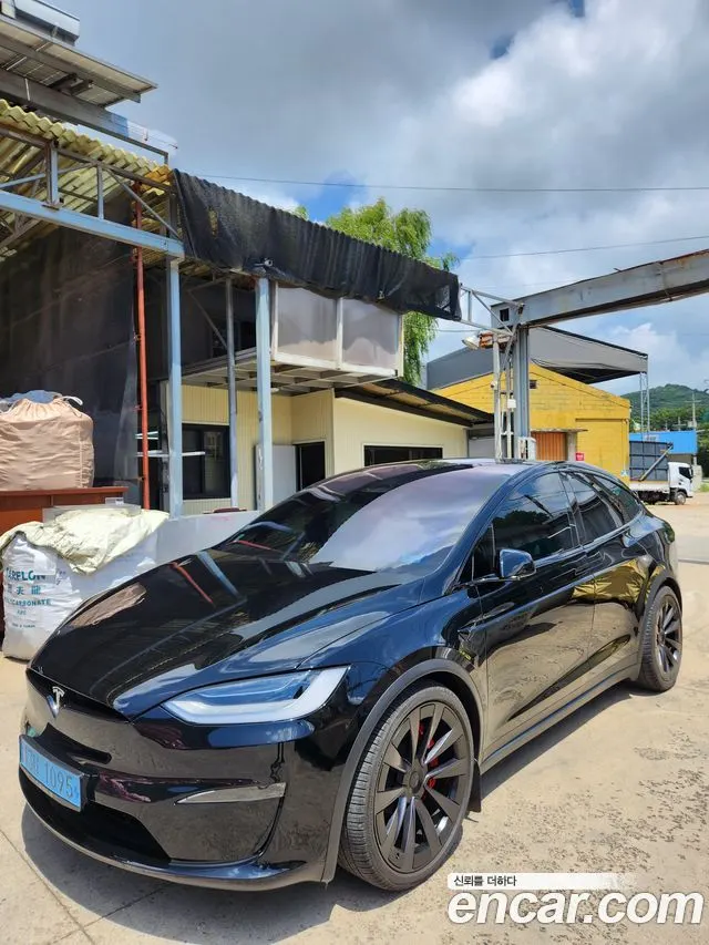 TESLA MODEL X 2023 — 41 000 км, чёрный, Корея — под ключ — фото 1