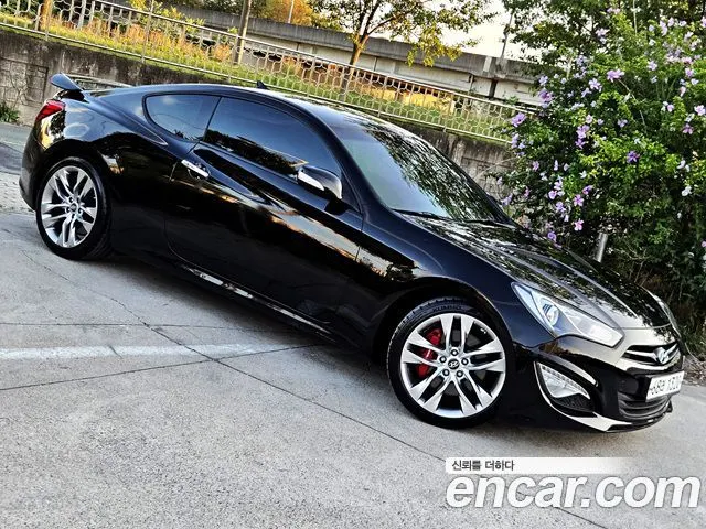 HYUNDAI GENESIS COUPE 2012 — 142 508 км, чёрный, Корея — под ключ — фото 1