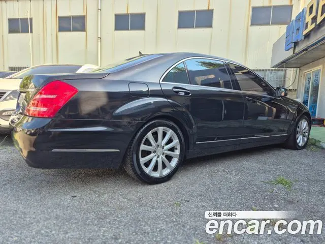 MERCEDES-BENZ S-CLASS W221 2010 — 120 000 км, чёрный, Корея — под ключ — фото 3