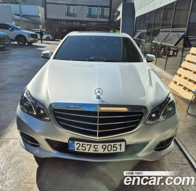 MERCEDES-BENZ E-CLASS W212 2016 — 86 500 км, серебристый, Корея — под ключ — фото 8