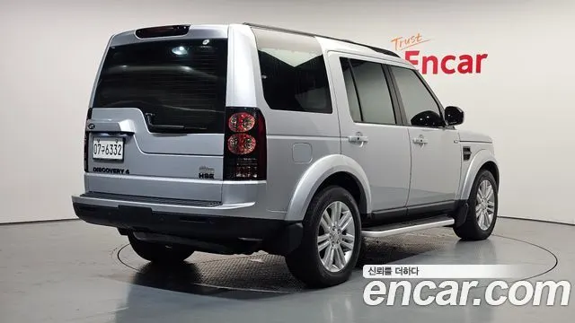 LAND ROVER DISCOVERY 4 2016 — 167 637 км, серебристо-серый, Корея — под ключ — фото 2
