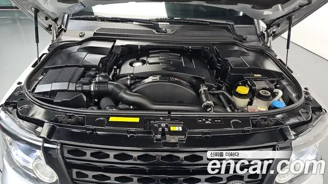 LAND ROVER DISCOVERY 4 2016 — 167 637 км, серебристо-серый, Корея — под ключ — фото 6