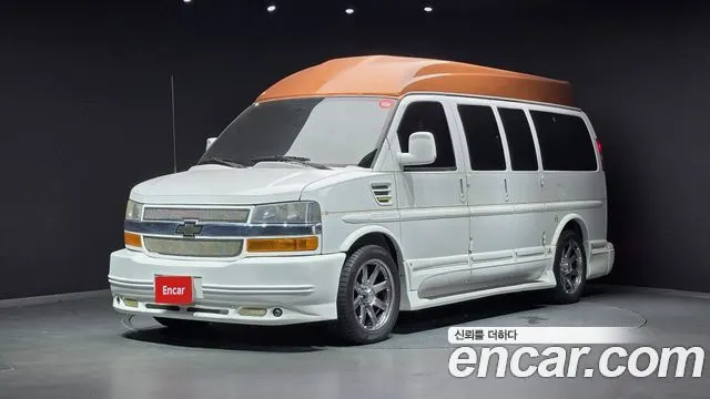 CHEVROLET EXPRESS VAN 2014 — 135 432 км, Корея — под ключ — фото 1