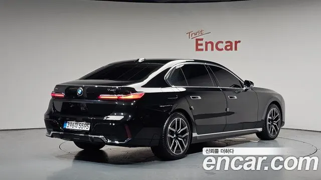 BMW 7 SERIES G70 2026
