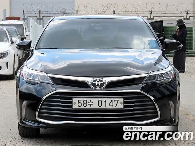 TOYOTA AVALON 2016
