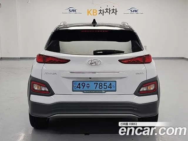 HYUNDAI KONA ELECTRIC 2019 — 124 833 км, белый, Корея — под ключ — фото 3