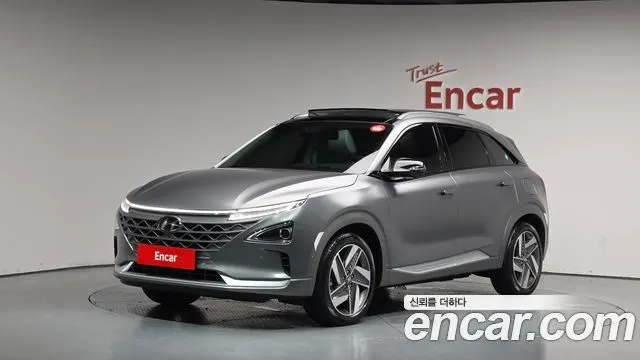 HYUNDAI NEXO 2023 — 30 353 км, серебристо-серый, Корея — под ключ — фото 1