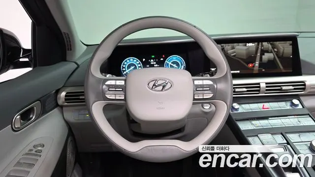 HYUNDAI NEXO 2023 — 30 353 км, серебристо-серый, Корея — под ключ — фото 12