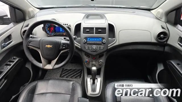 CHEVROLET AVEO HATCHBACK 2012 — 78 917 км, серебристый, Корея — под ключ — фото 7