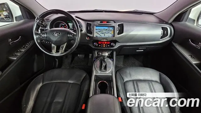 KIA SPORTAGE R 2015 — 179 382 км, белый, Корея — под ключ — фото 7