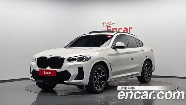 BMW X4 2023 — 136 749 км, белый, Корея — под ключ — фото 1