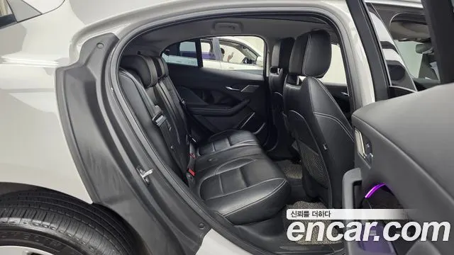 JAGUAR I-PACE 2019 — 91 566 км, белый-перламутр, Корея — под ключ — фото 12