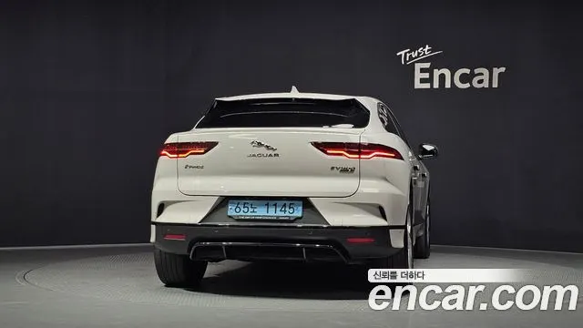JAGUAR I-PACE 2019 — 91 566 км, белый-перламутр, Корея — под ключ — фото 4