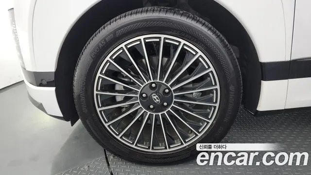 HYUNDAI IONIQ 9 2025 — 24 554 км, белый, Корея — под ключ — фото 5