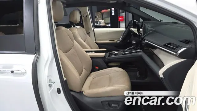 TOYOTA SIENNA 2022 — 87 695 км, белый, Корея — под ключ — фото 11