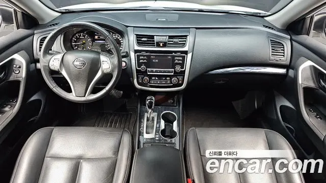 NISSAN ALTIMA 2018 — 133 330 км, серебристый, Корея — под ключ — фото 7