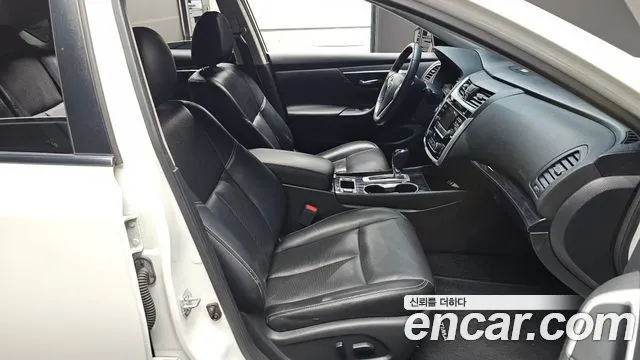 NISSAN ALTIMA 2018 — 133 330 км, серебристый, Корея — под ключ — фото 10