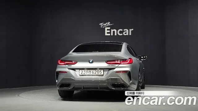 BMW 8 SERIES 2025 — 22 355 км, серебристо-серый, Корея — под ключ — фото 4