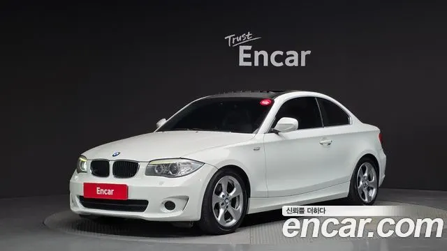 BMW 1 SERIES E82 2012