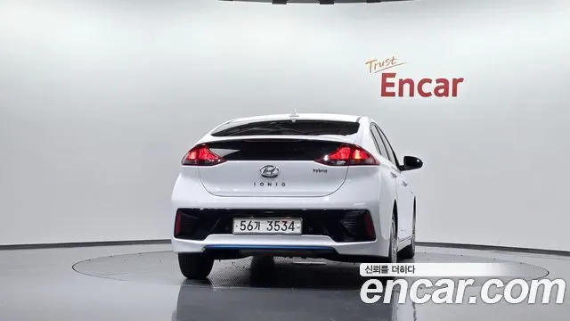 HYUNDAI IONIQ HYBRID 2019 — 100 888 км, белый, Корея — под ключ — фото 4