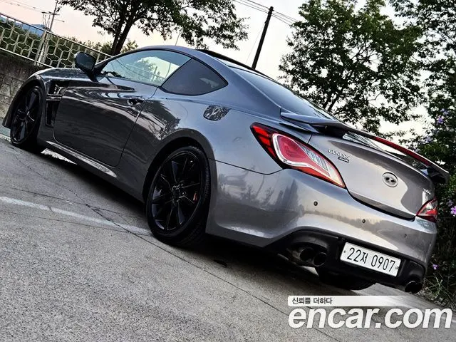 HYUNDAI GENESIS COUPE 2009 — 117 315 км, серый, Корея — под ключ — фото 2