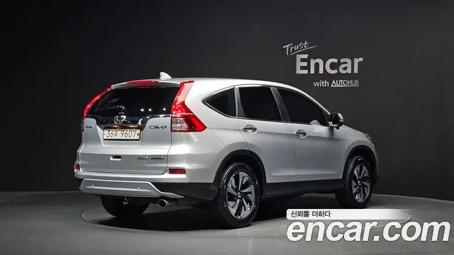 HONDA NEW CR-V 2015 — 127 969 км, серебристый, Корея — под ключ — фото 1