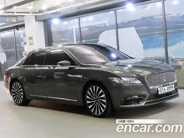 LINCOLN CONTINENTAL 1 2017 — 118 761 км, серебристо-серый, Корея — под ключ — фото 12