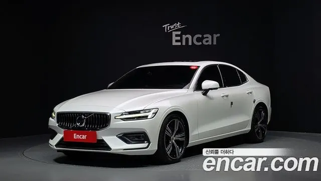 VOLVO S60 — из Кореи под ключ