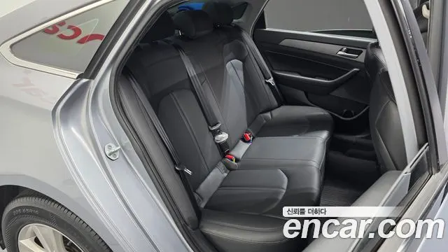 HYUNDAI SONATA 2016 — 126 606 км, серебристо-серый, Корея — под ключ — фото 11