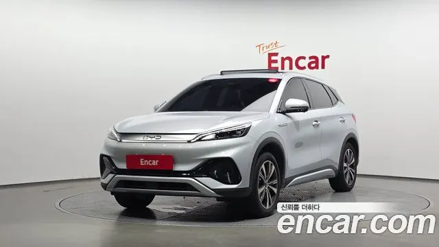 BYD ATTO 3 2025 — 7 030 км, светло-серебристый, Корея — под ключ — фото 1