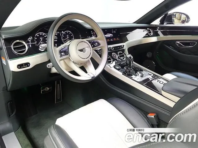 BENTLEY CONTINENTAL 2024 — 9 400 км, тёмно-зелёный, Корея — под ключ — фото 4