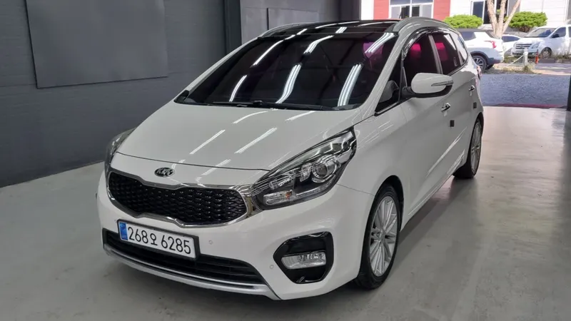 KIA CARENS 2017