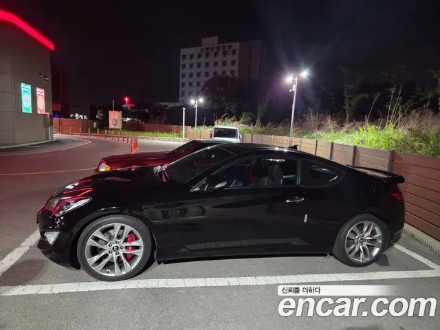 HYUNDAI GENESIS COUPE 2015 — 157 000 км, чёрный, Корея — под ключ — фото 5