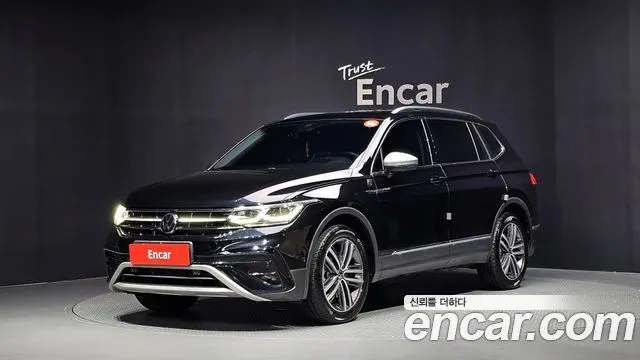 VOLKSWAGEN TIGUAN ALLSPACE 2023 — 31 144 км, чёрный, Корея — под ключ — фото 12