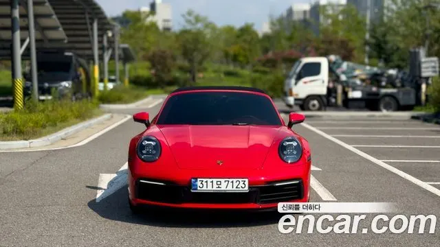 PORSCHE 911 2023 — 26 100 км, красный, Корея — под ключ — фото 11