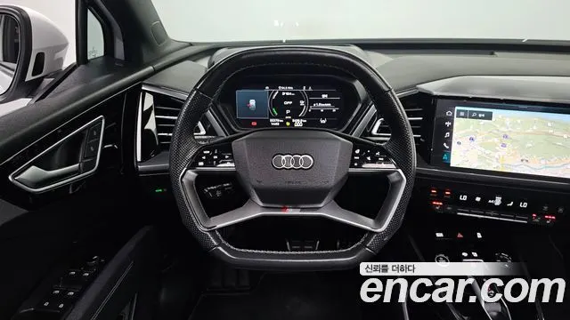 AUDI Q4 E-TRON 2022 — 55 379 км, белый, Корея — под ключ — фото 12
