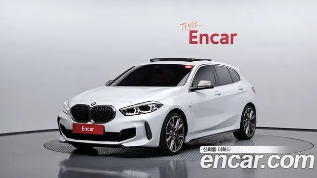 BMW 1 SERIES 2024