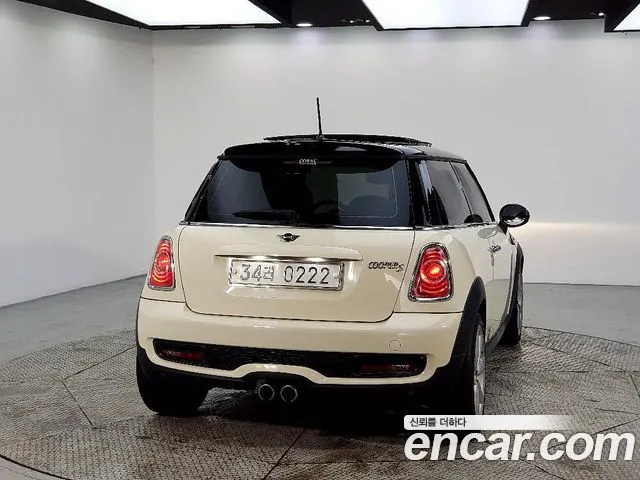 MINI COOPER S 2011 — 200 330 км, белый-перламутр, Корея — под ключ — фото 3