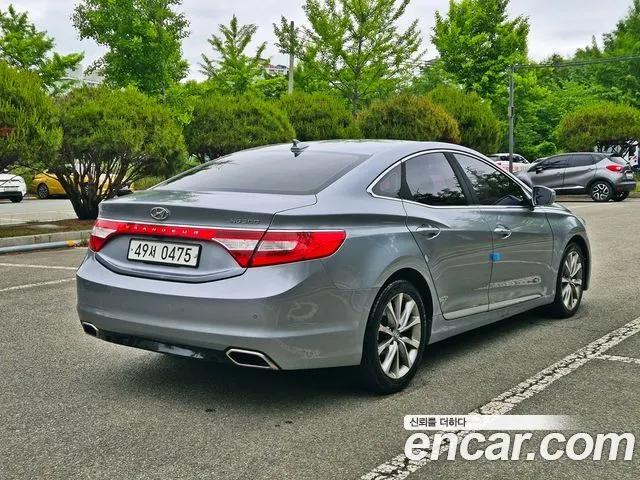 HYUNDAI GRANDEUR 2016 — 180 938 км, серебристо-серый, Корея — под ключ — фото 3
